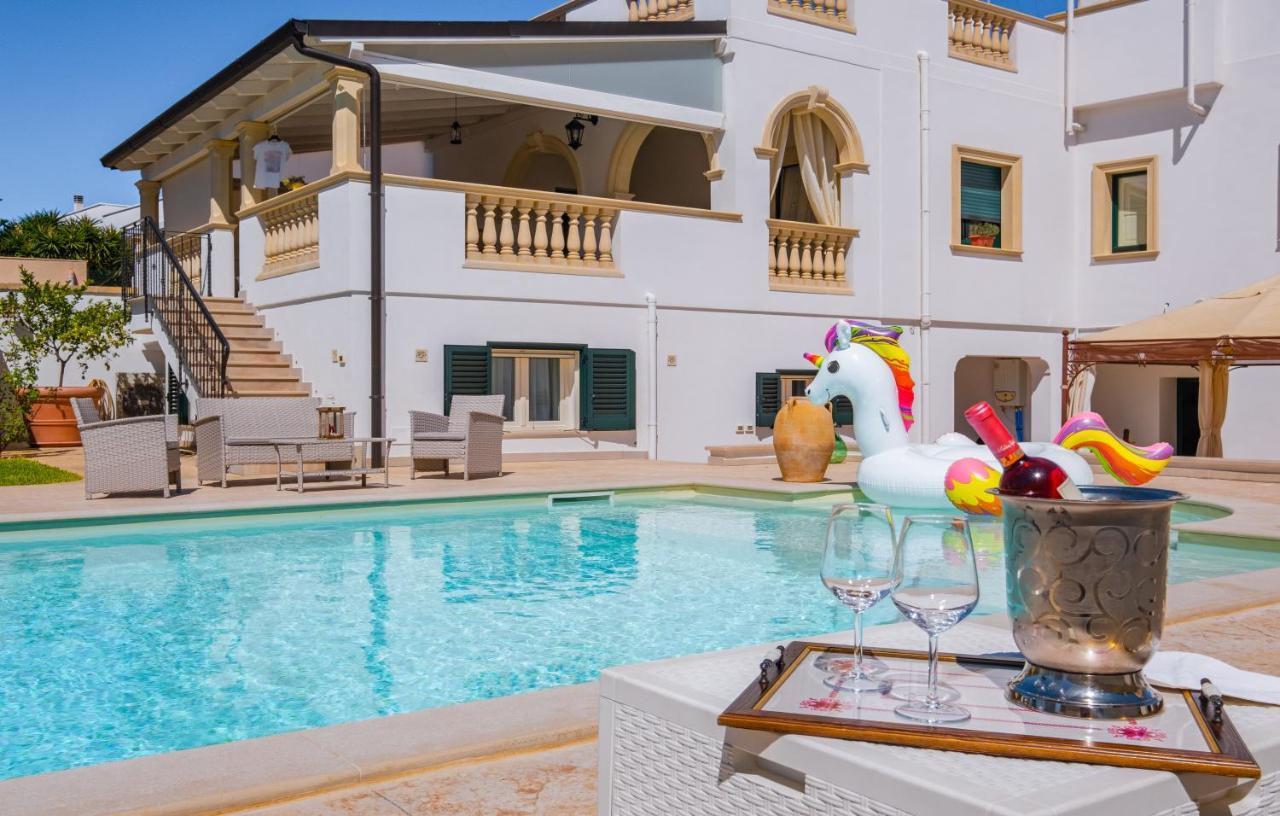 Casa D'Amore Con Piscina Privata Alessano Exterior photo